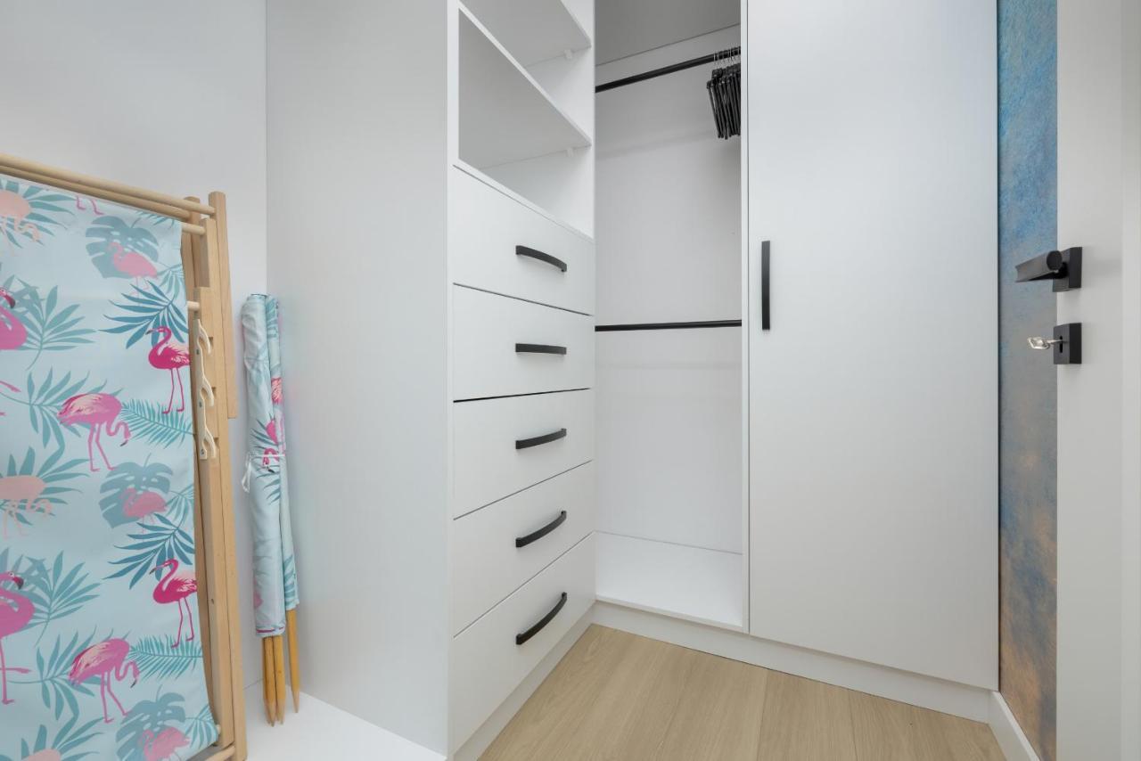 Polanki Aqua Apartment With Parking By Renters Prestige Колобжег Екстер'єр фото